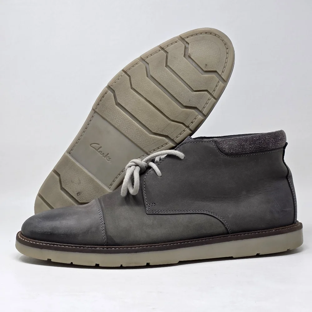 Clarks Collection Gray Leather Cap Toe Chukka Boots 14885 Men's US Size 11 M